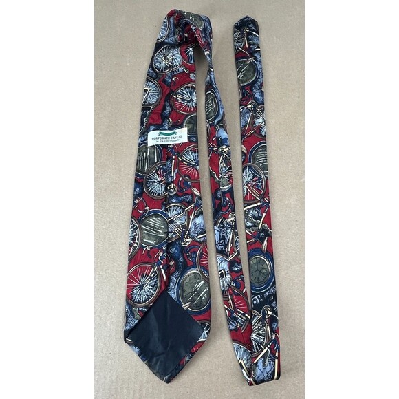 Corporate Casual Van Heusen 100% Silk Tie Bicycle Red Blue Sport Necktie 58x3.75 - Picture 5 of 7